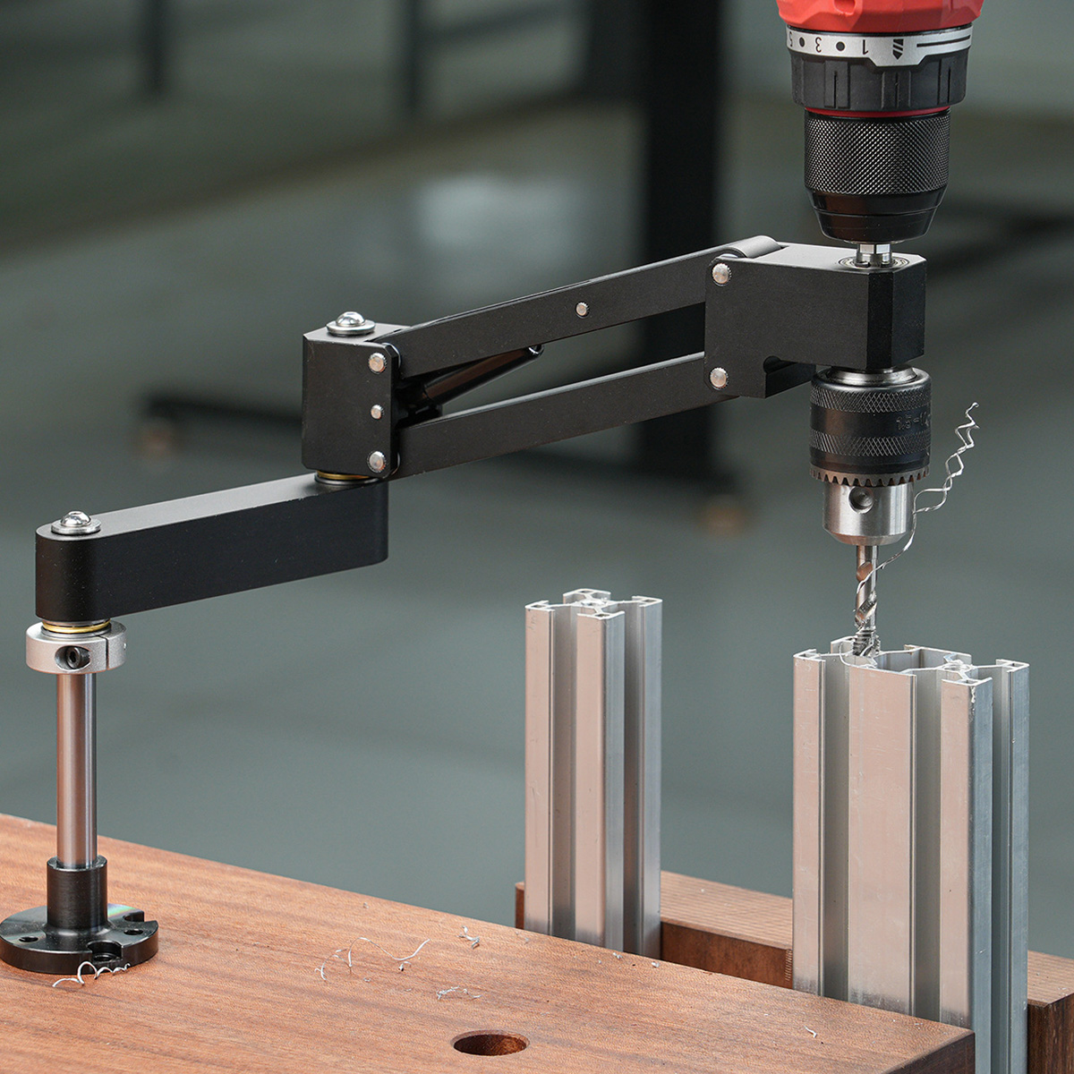 Woodworking Kumiko - 調整可能な関節式カンチレバータッピングアームスタンド（ハンド電動ドリル用）、アルミプロファイルDIY用タッピングガイドツール