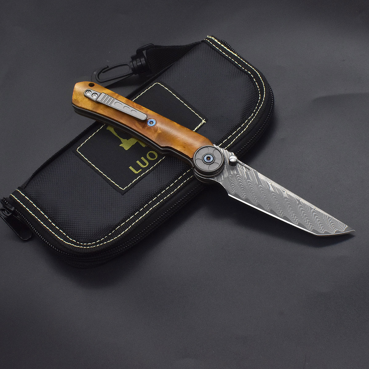 VG10 ダマスカス鋼樟脳木ハンドル折りたたみナイフバックク - Woodworking Z Clips のレビューと価格