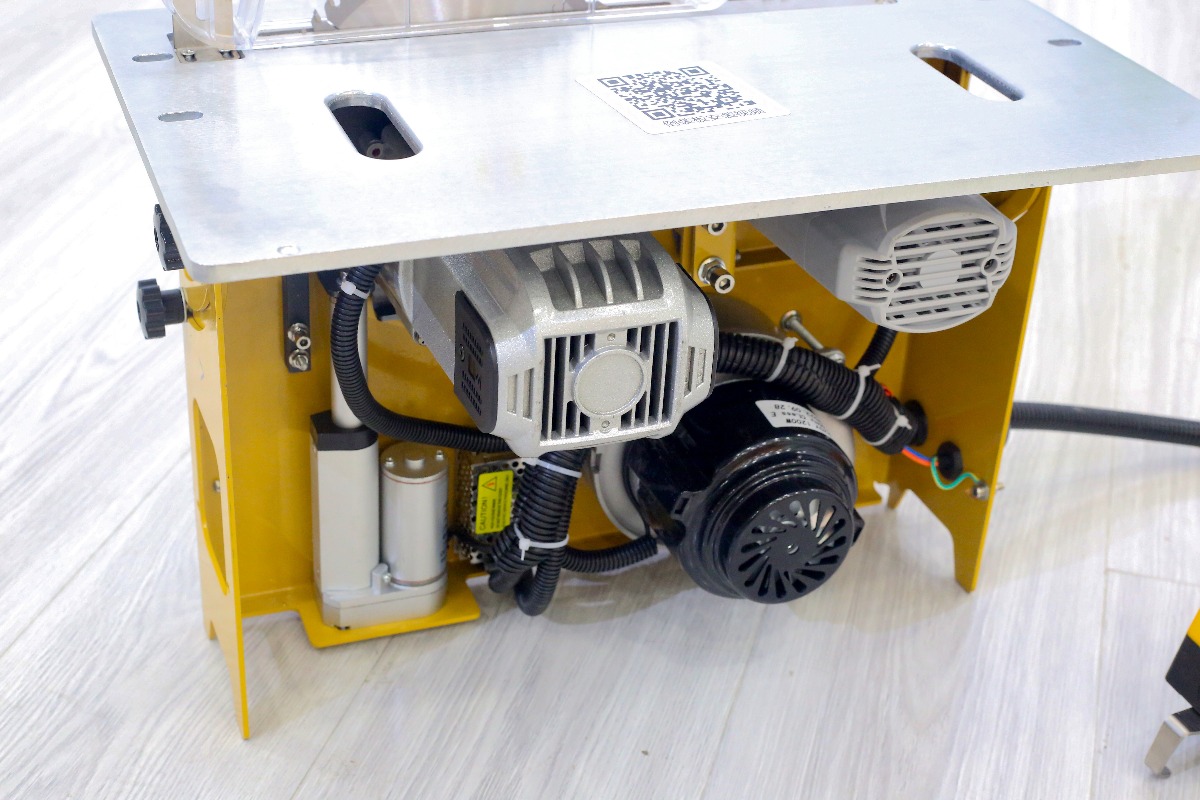 【工場価格】水平式ダストフリー複合木材テーブルソー（自動昇降 - Woodworking Saw のレビューと価格