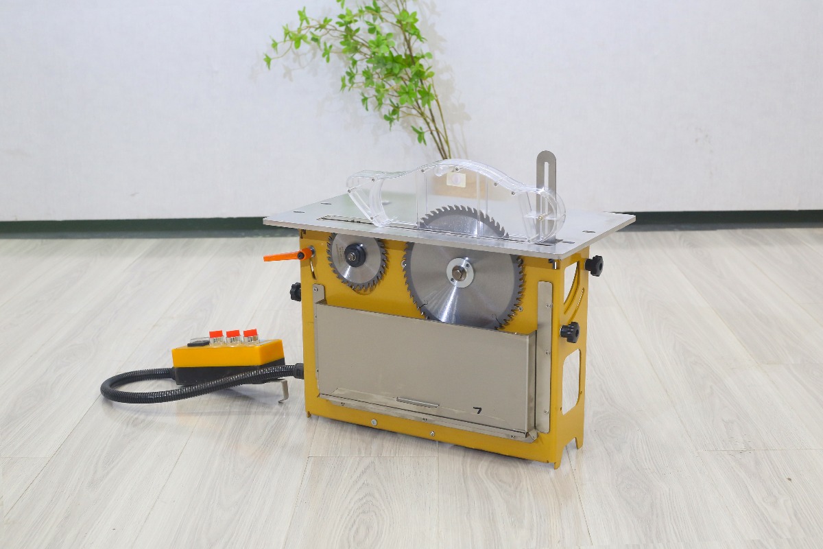 【工場価格】水平式ダストフリー複合木材テーブルソー（自動昇降 - Woodworking Saw のレビューと価格