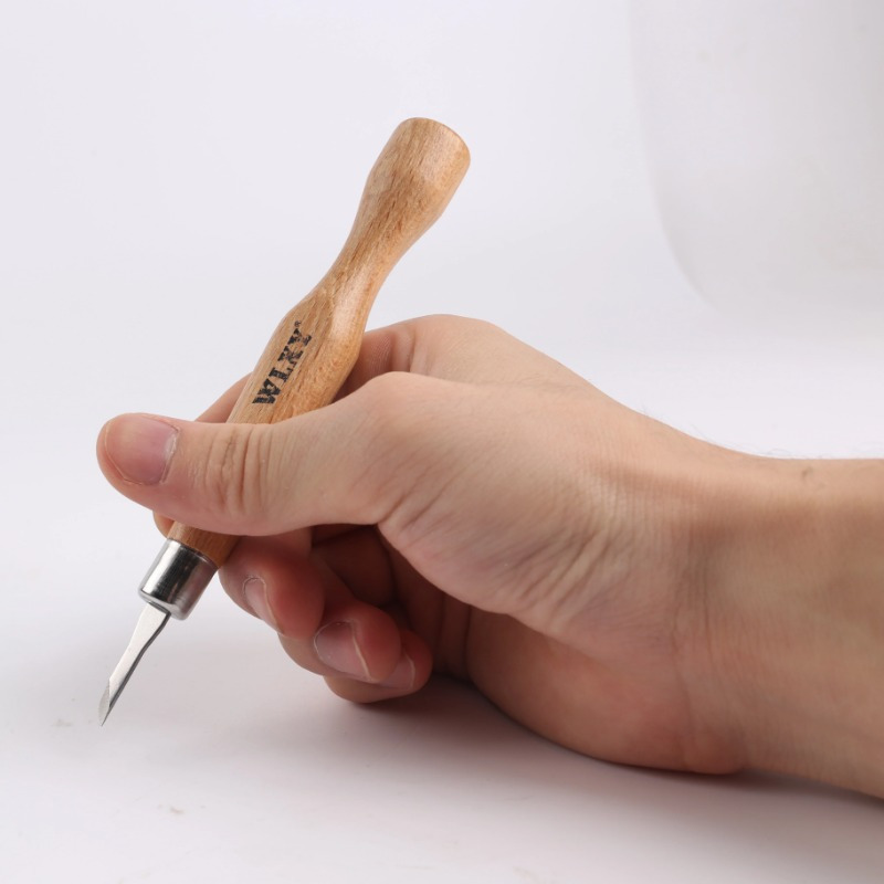木工職人による詳細な彫刻用に設計された、砥石を含むプロ仕様の - Wood Chisel Set のレビューと価格